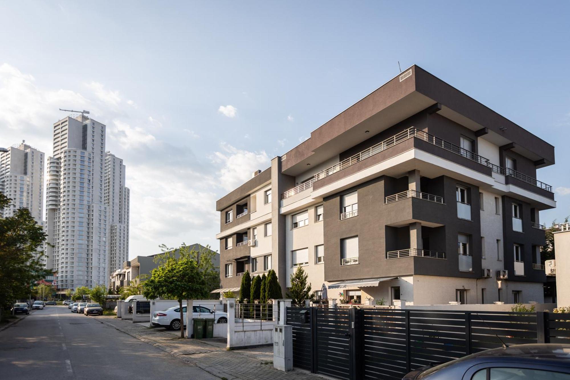 T20 Apartments Skopje Bagian luar foto
