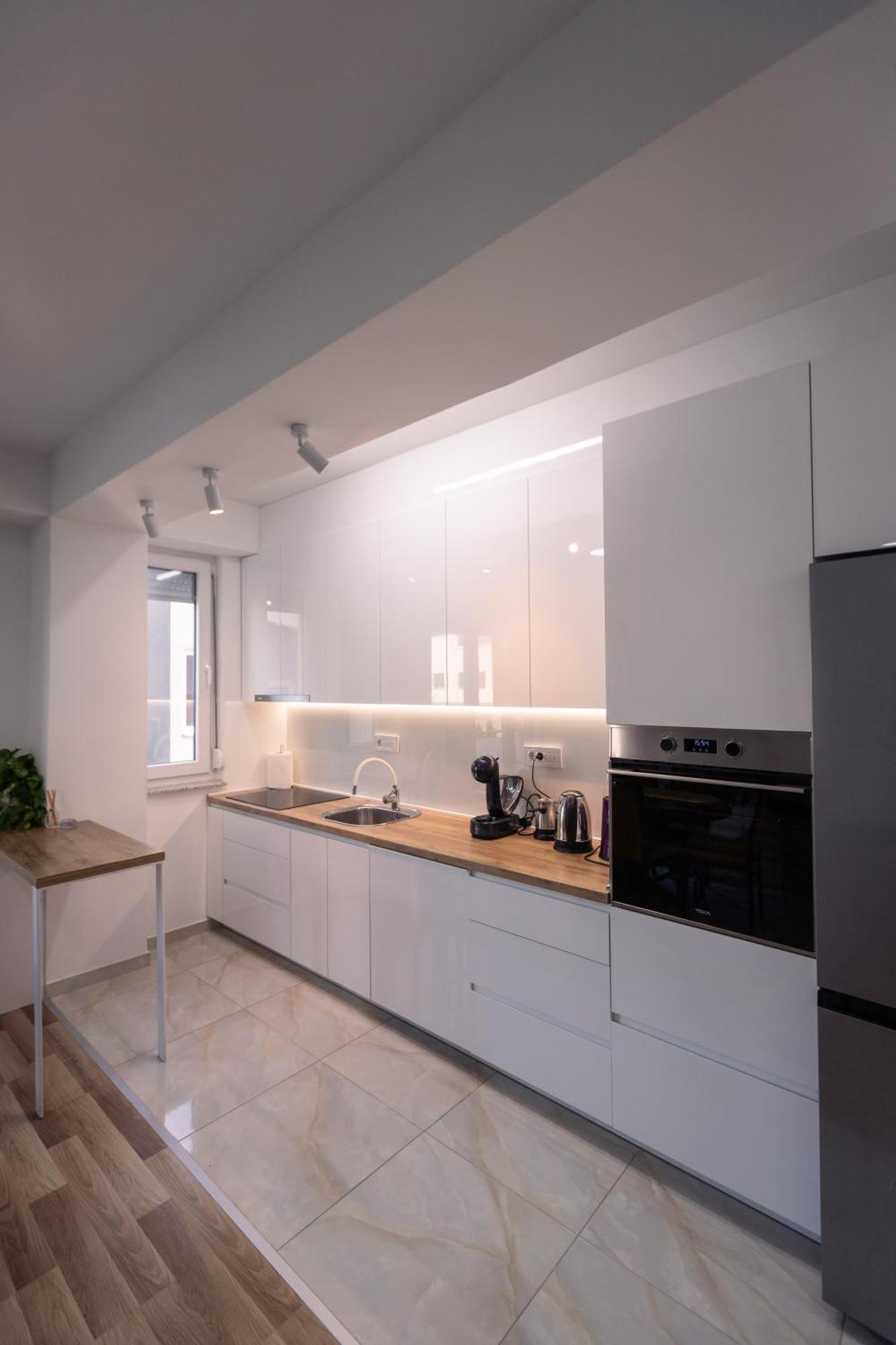 T20 Apartments Skopje Bagian luar foto