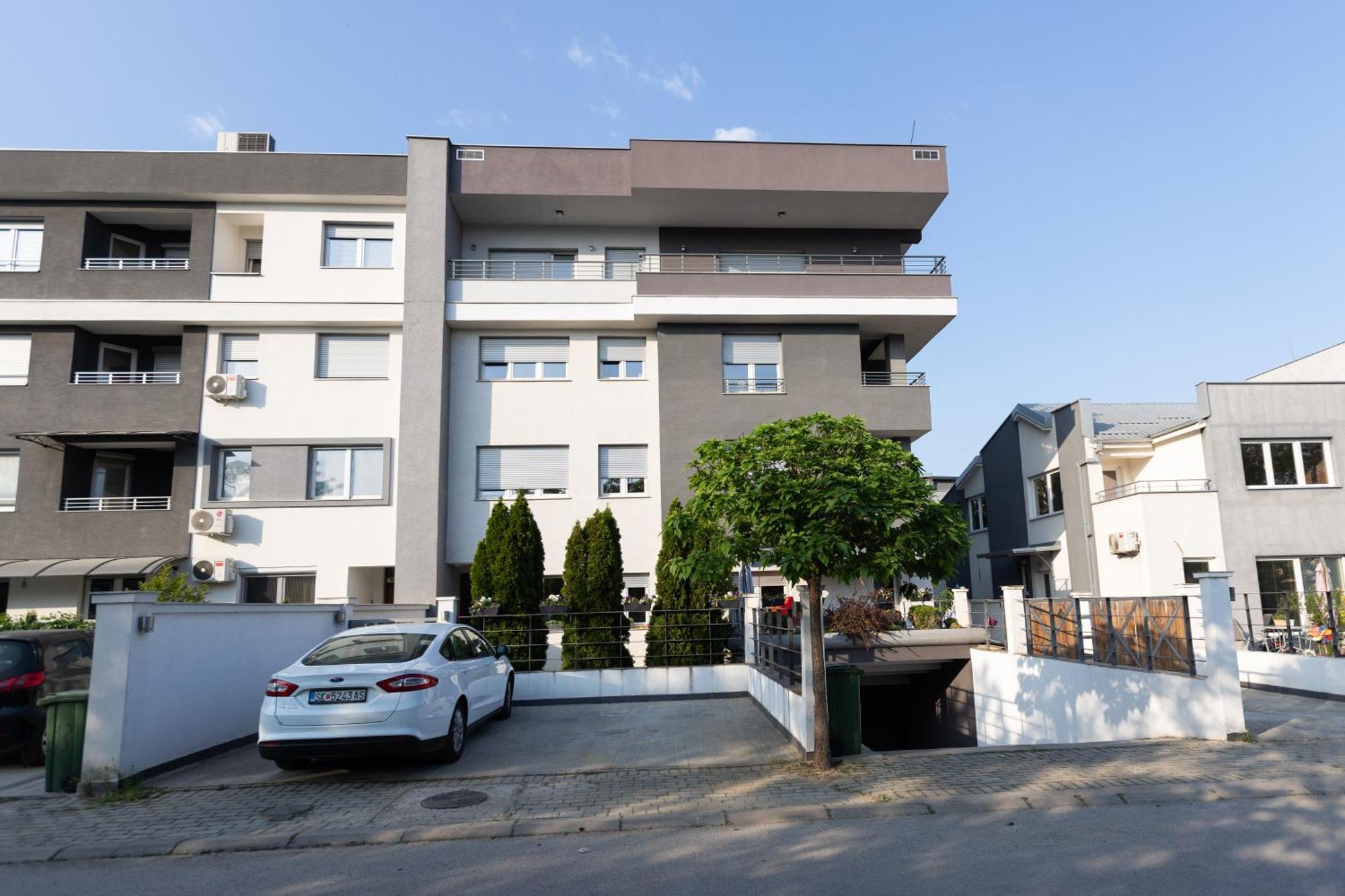 T20 Apartments Skopje Bagian luar foto