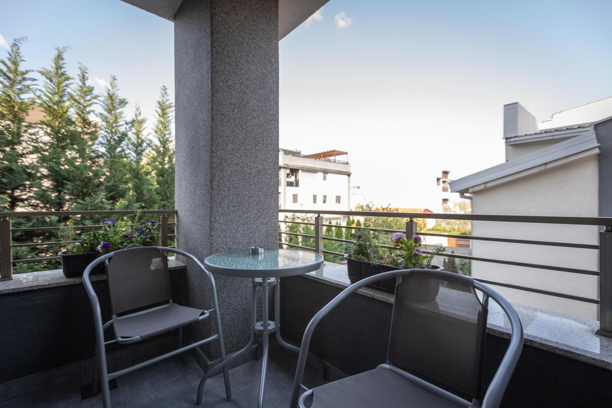 T20 Apartments Skopje Bagian luar foto