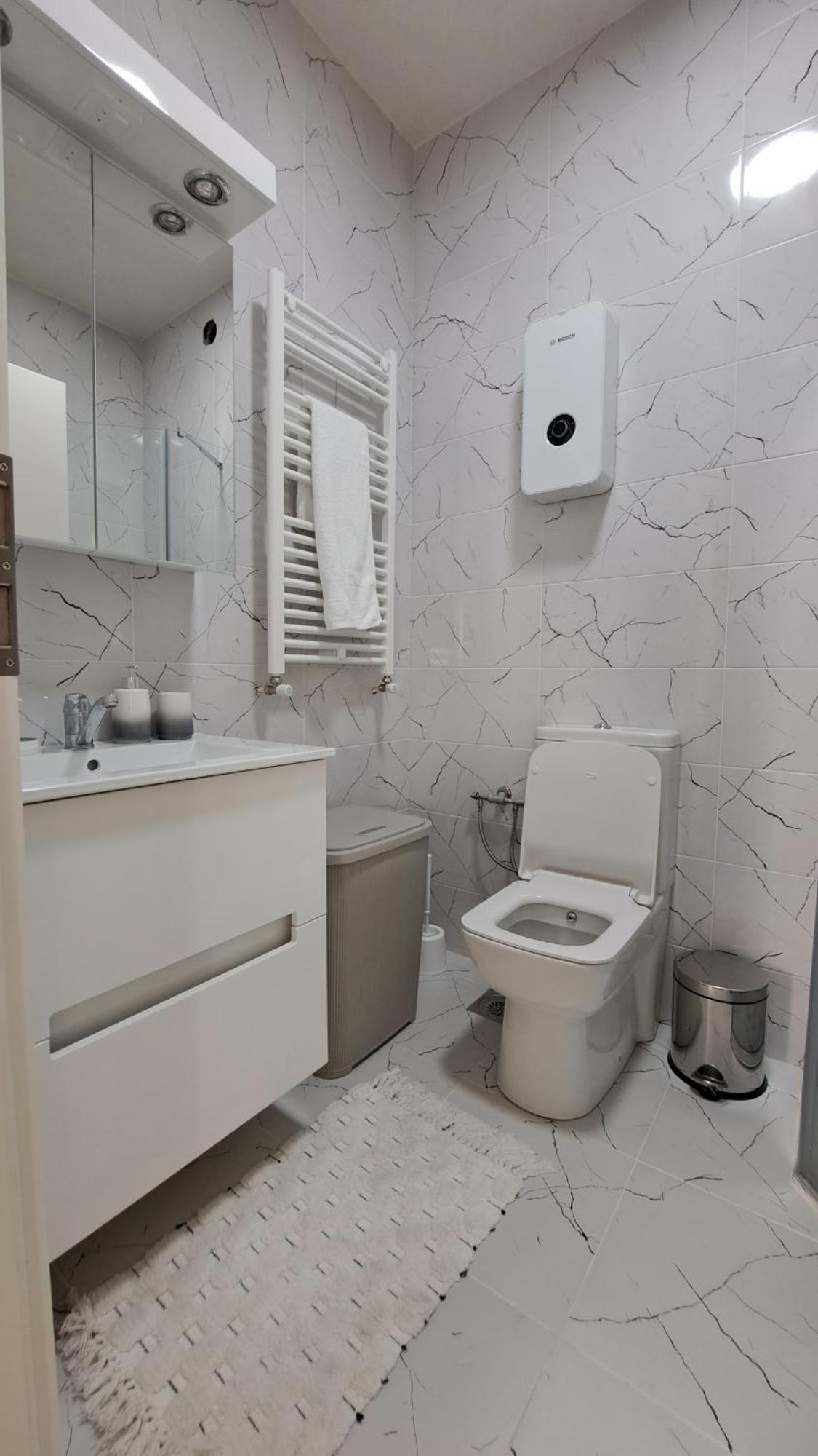 T20 Apartments Skopje Bagian luar foto